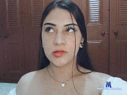 Holly_White stripchat livecam performer profile