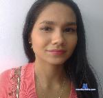 Isabellagomez stripchat livecam show performer room profile