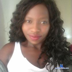 Sweetslender stripchat livecam performer profile