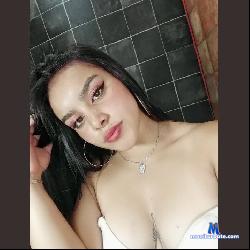 kiara_roux stripchat livecam performer profile