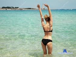 Amina_Osborn stripchat livecam performer profile