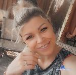 Eloisee stripchat livecam show performer room profile