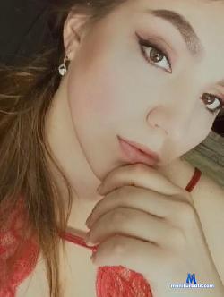 DellaRice stripchat livecam performer profile