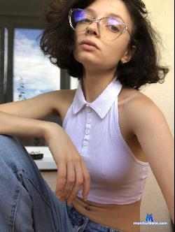 whitecrystall stripchat livecam performer profile