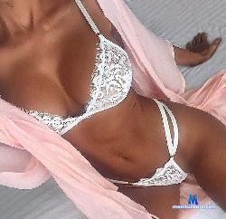 lilhounicorn stripchat livecam performer profile