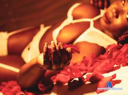 jade_saenz stripchat livecam performer profile