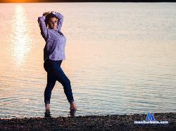 HayleySnowy stripchat livecam performer profile