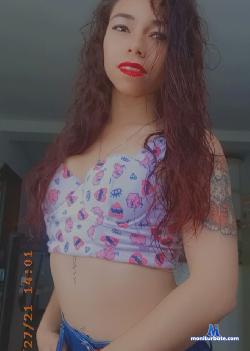 EMILYZAEN stripchat livecam performer profile