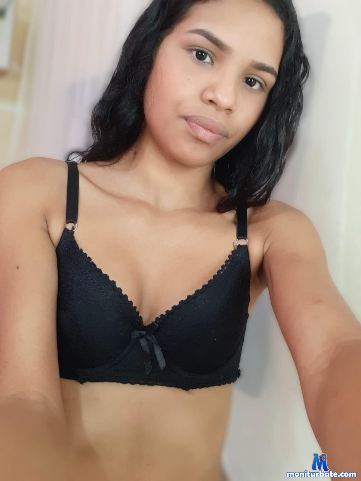 lola_fantasy2_ Stripchat performer