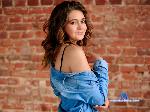 LallyHill stripchat livecam show performer room profile