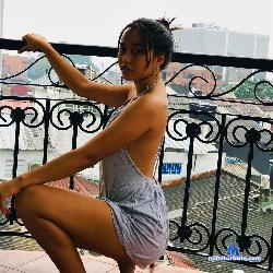 POCAHONTASS_1 stripchat livecam performer profile