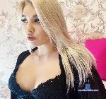 LeilaQueen stripchat livecam show performer room profile
