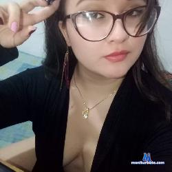 Millena_moon stripchat livecam performer profile