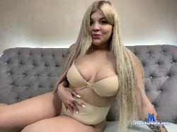 MissValerieee stripchat livecam performer profile