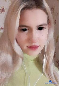 KianaFane stripchat livecam performer profile