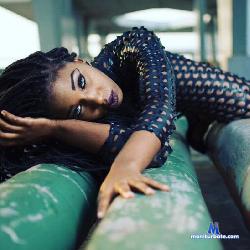 mshotlanta stripchat livecam performer profile