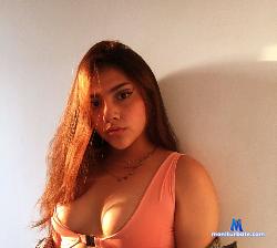 EvaRiquelme stripchat livecam performer profile