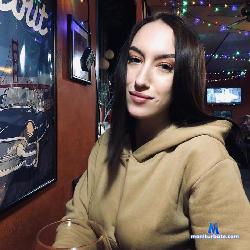 KenzieDera stripchat livecam performer profile