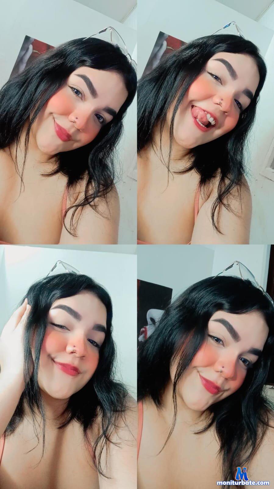 bunnys-erotic Stripchat performer