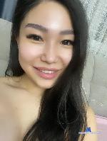 A_yeong_ stripchat livecam show performer room profile