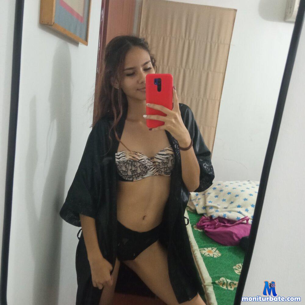 rayito_looners Stripchat performer tag Language Spanish Speaking girls ethnicity Latino do Striptease do Fingering mobile age Teen body Type Petite do Dildo subculture Student hair Color Black specific Small Tits private Price Sixteen To Twenty Four small Audience do Office auto Tag New