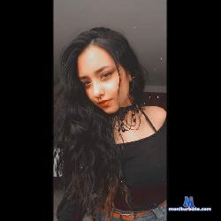 connie_lowell stripchat livecam performer profile