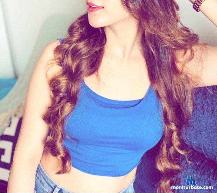 Taniya_S Stripchat performer girls age Young body Type Curvy hair Color Blonde private Price Thirty Two Sixty do Dance do Oil do Striptease specific Shaven mobile do Talk do Topless do Twerk do Blowjob do Dildo subculture Romantic private Price Sixteen To Twenty Four small Audience ethnicity Indian
