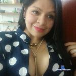 MoonbyLion stripchat livecam show performer room profile