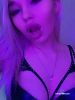LeilaBustyBlonde stripchat livecam show performer room profile