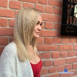 EvelynGG stripchat livecam performer profile
