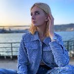 sweetest_light stripchat livecam show performer room profile