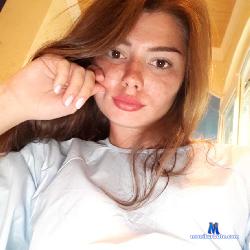 ValeriaStarSky stripchat livecam performer profile