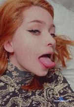 lliatris stripchat livecam show performer room profile