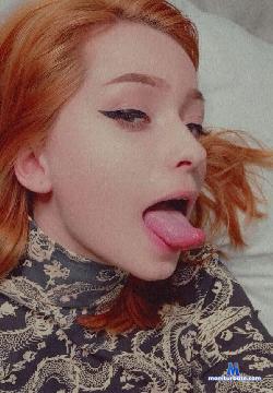 lliatris stripchat livecam performer profile