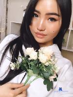 MilkShake18 stripchat livecam show performer room profile