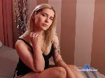 MiyaFox stripchat livecam show performer room profile