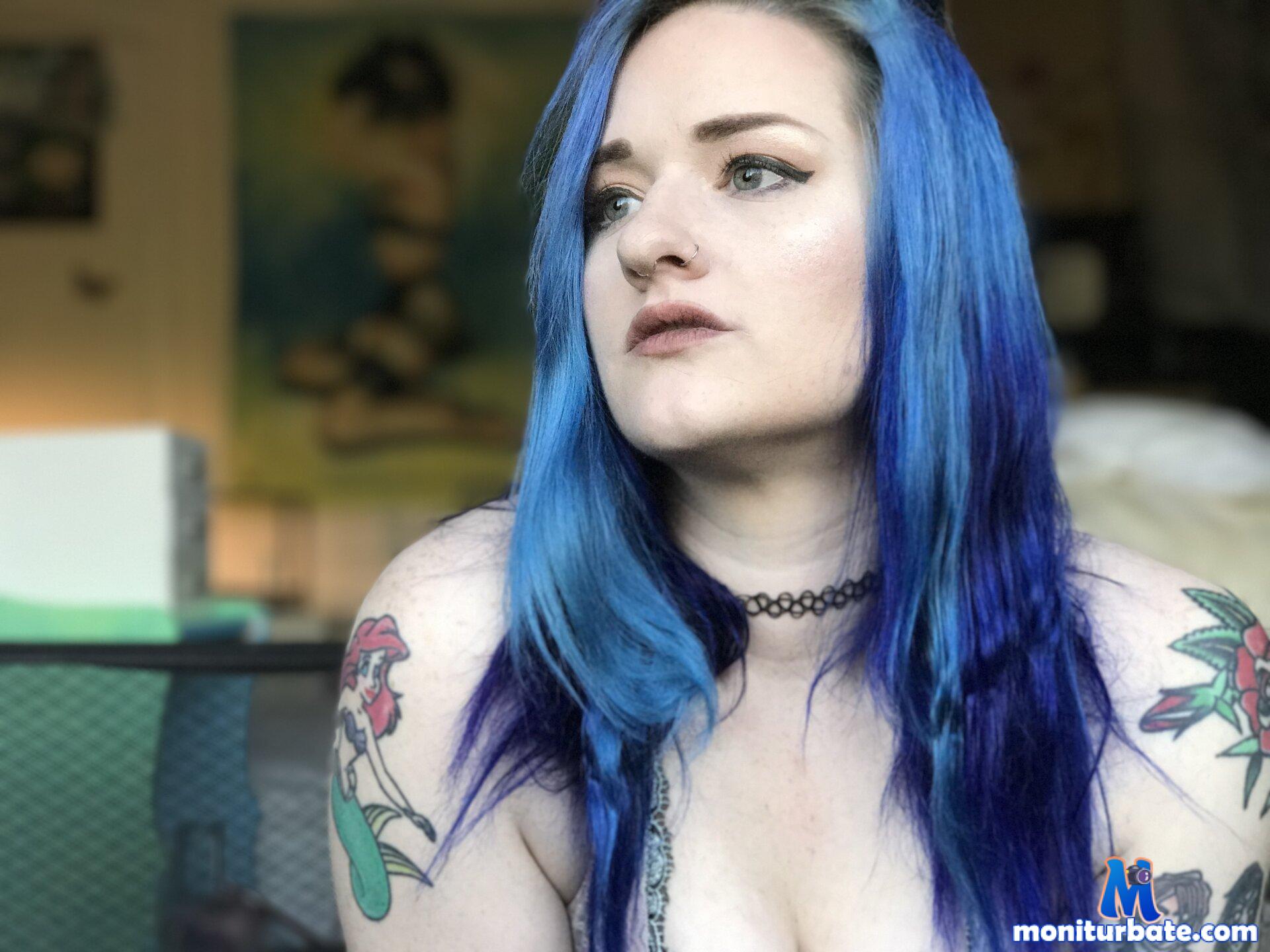 LalaDirtyDesert Stripchat performer