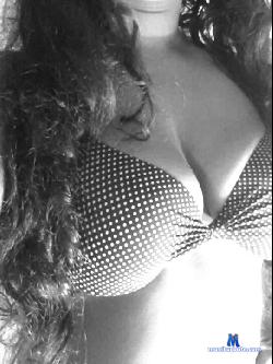 Yourdikshi stripchat livecam performer profile