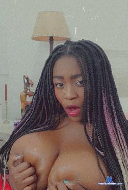 Perlanegra318 stripchat livecam performer profile