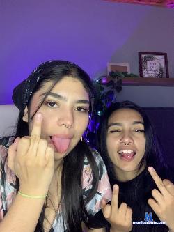 sweeet_girls1 stripchat livecam performer profile