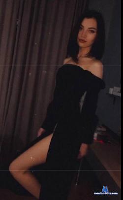 lee_kaya stripchat livecam performer profile