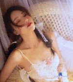 GiaHan stripchat livecam show performer room profile