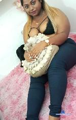 linda_gold stripchat livecam show performer room profile