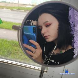 MaryBloomm stripchat livecam performer profile