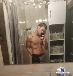Happy_date stripchat livecam performer profile