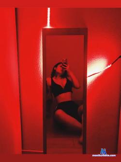 MilenaFoxy stripchat livecam performer profile