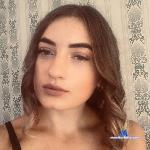 Kira_Koks stripchat livecam show performer room profile