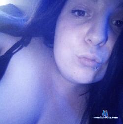 CoveringRichness stripchat livecam performer profile