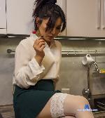 MunaLiin stripchat livecam show performer room profile