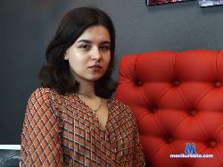 LauraModern stripchat livecam performer profile